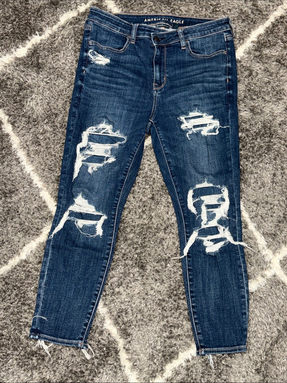 Size 10 Xshort AEO High Rise Jegging Blue Ripped Skinny Jeans